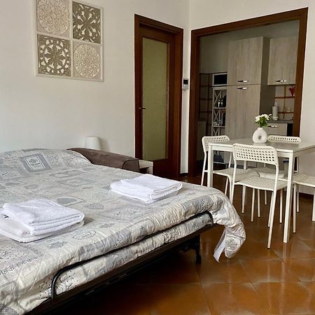 Casa Gaia- Castelnuovo Del Garda Appartement Cavalcaselle Buitenkant foto