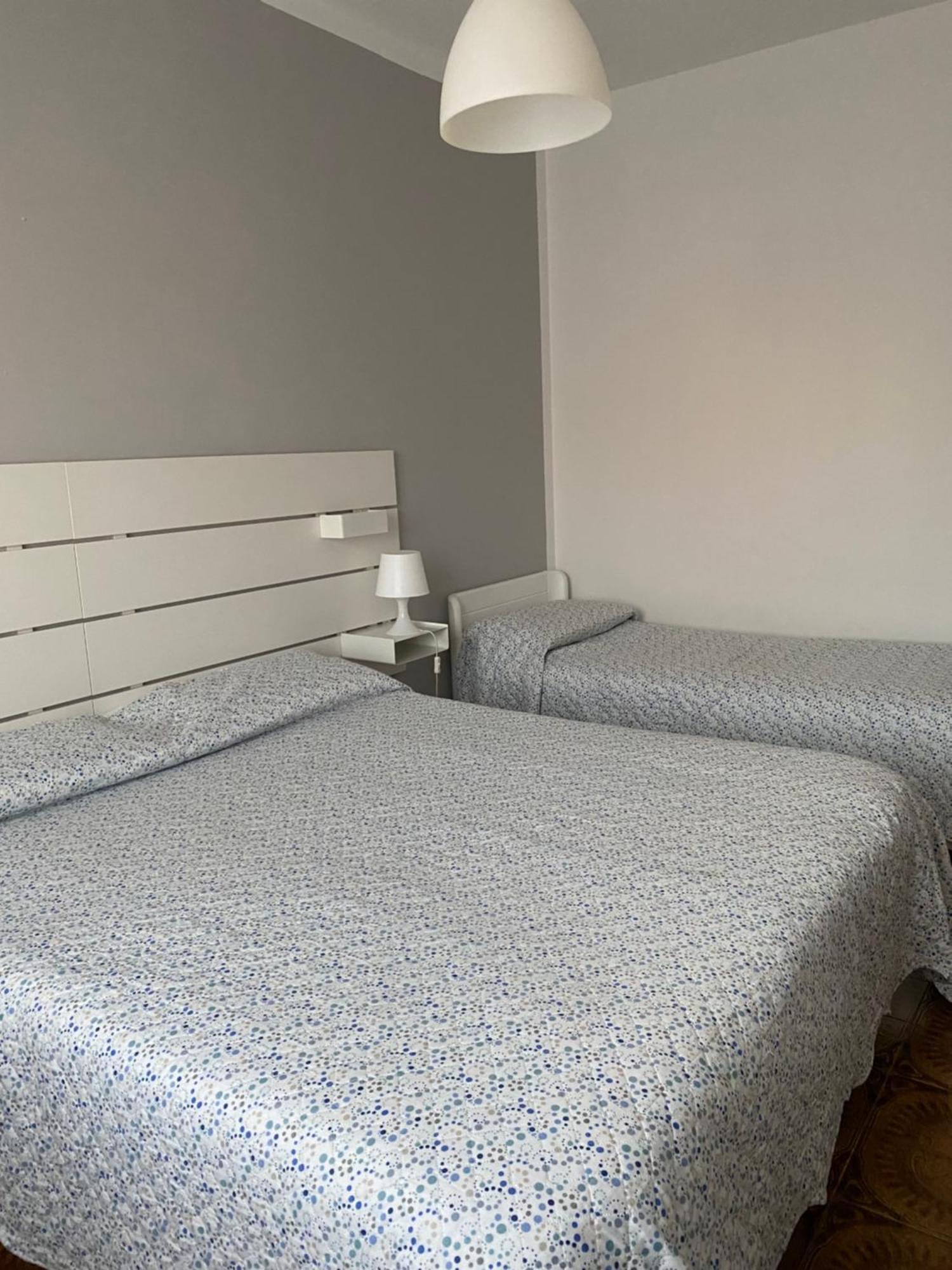 Casa Gaia- Castelnuovo Del Garda Appartement Cavalcaselle Buitenkant foto