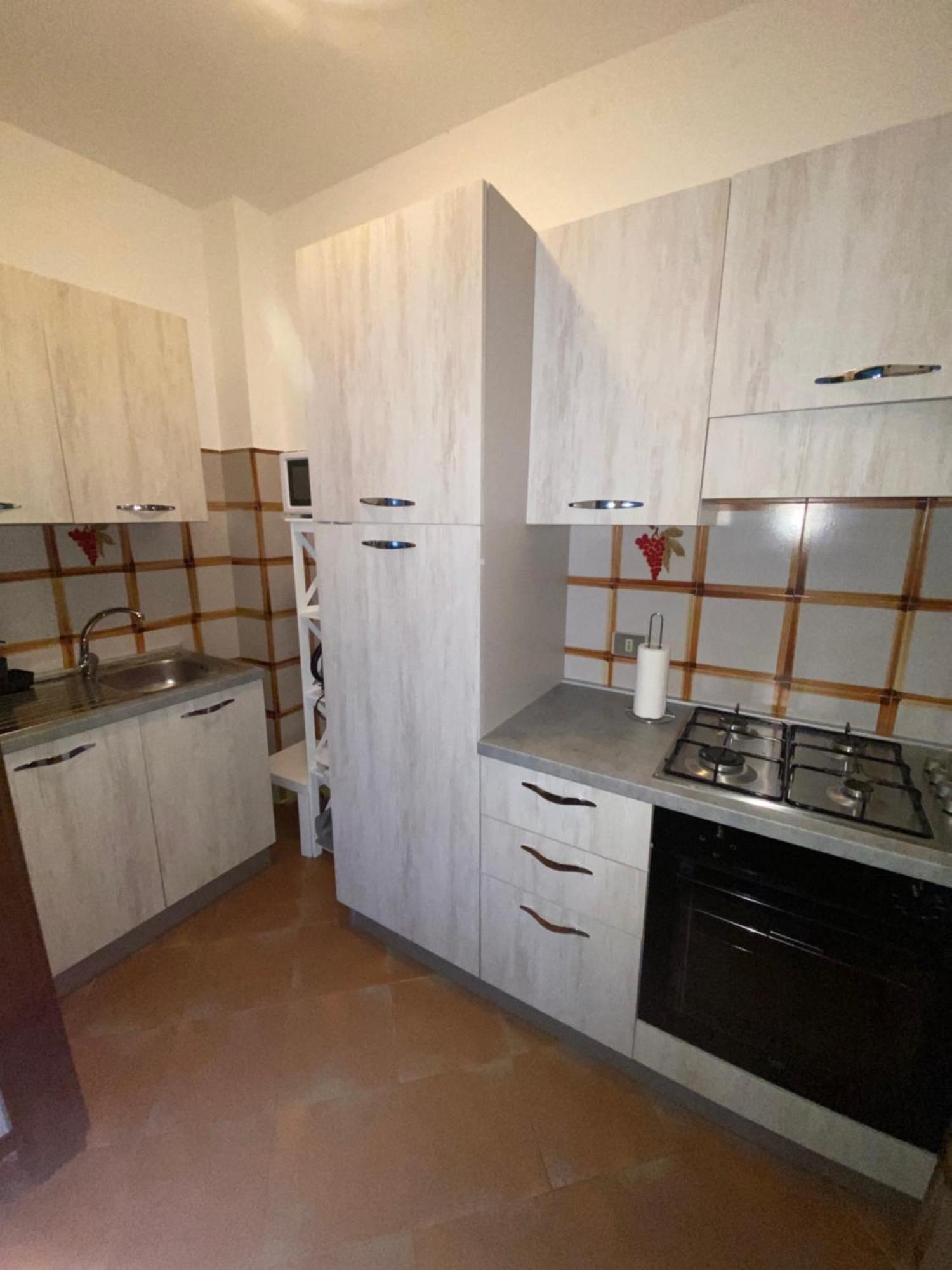 Casa Gaia- Castelnuovo Del Garda Appartement Cavalcaselle Buitenkant foto