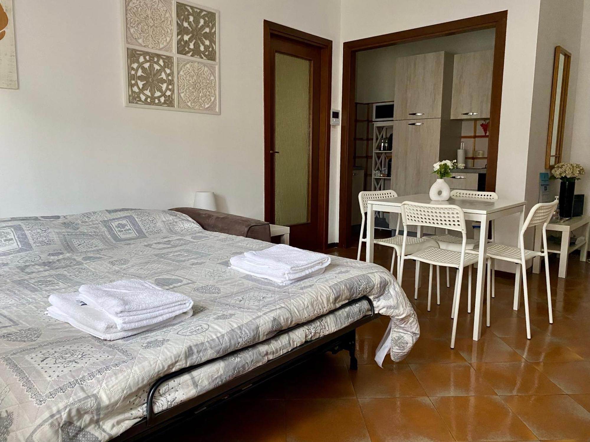 Casa Gaia- Castelnuovo Del Garda Appartement Cavalcaselle Buitenkant foto